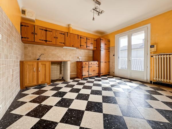 Sorgues (84700) Maison Sorgues 5 pièce(s) 160 m2