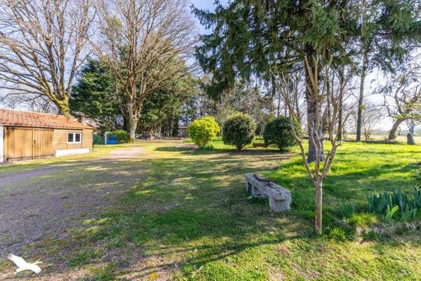 Maison à vendre |                                       Saligny |                                        5 pièces  |  114 m²