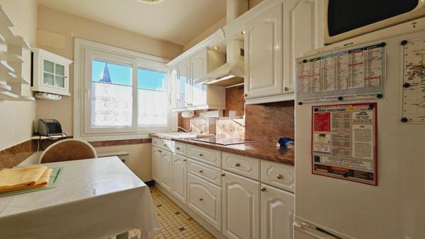 MAISON 3 PIECES 2 CHAMBRES SOUS-SOL GARAGE JARDIN