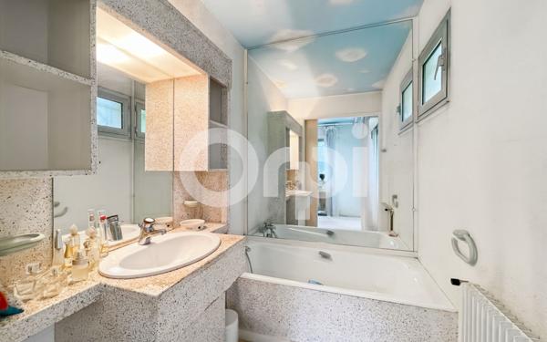 Maison à vendre    5 pièces • 140 m2 Évreux