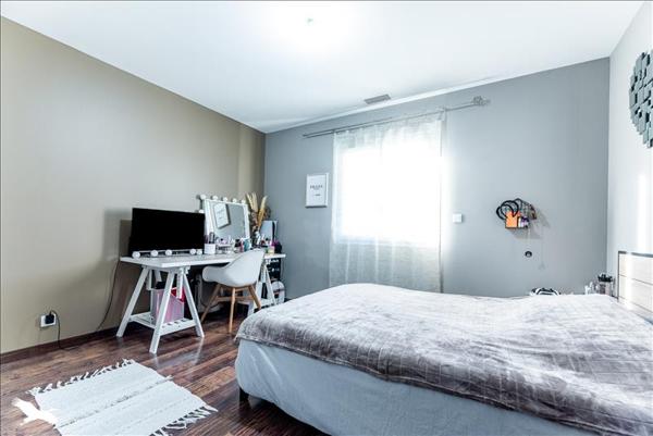 Maison à vendre |  Fronton |  4 pièces | 100 m²