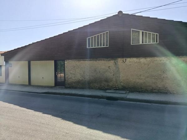 Maison à vendre 124 890 € Lesparre-Médoc 4 p 75 m² DPE D