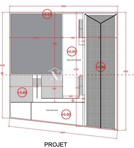 Loft à rénover d’environ 100 m² à vendre à Roubaix – T4 possible et parking
