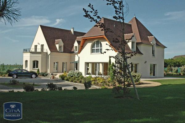 Maison à vendre 9 pièces 680m²