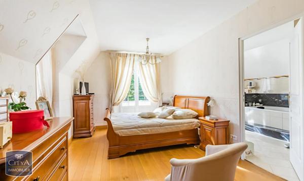 Maison à vendre 9 pièces 680m²