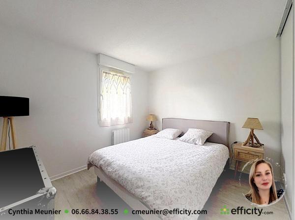 Maison
         4 pièces
        - 80 m²