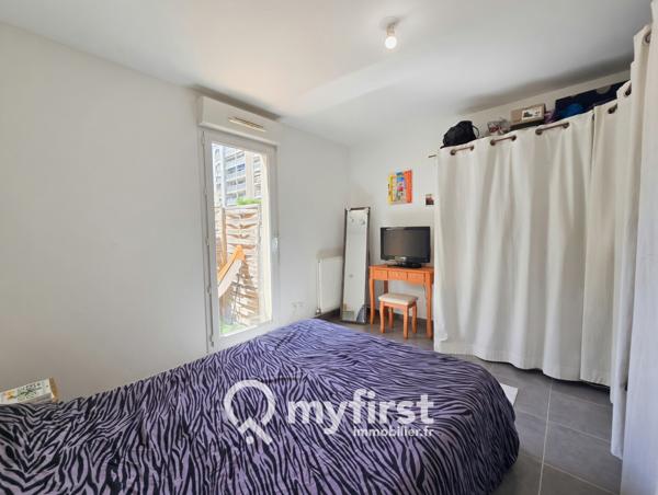 Toulon (83000) Appartement avec parking, vend loué sur l'Aguillon