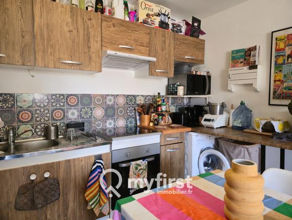 Toulon (83000) Appartement avec parking, vend loué sur l'Aguillon