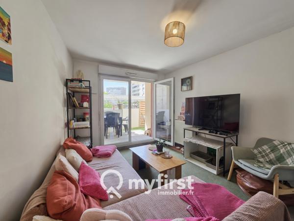 Toulon (83000) Appartement avec parking, vend loué sur l'Aguillon