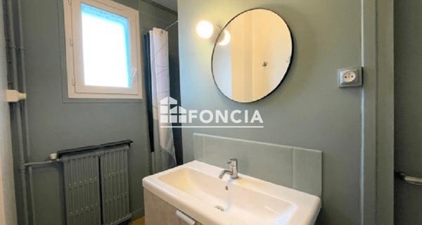 Location Appartement 2 pièces 42.04 m² - Vanves 92170