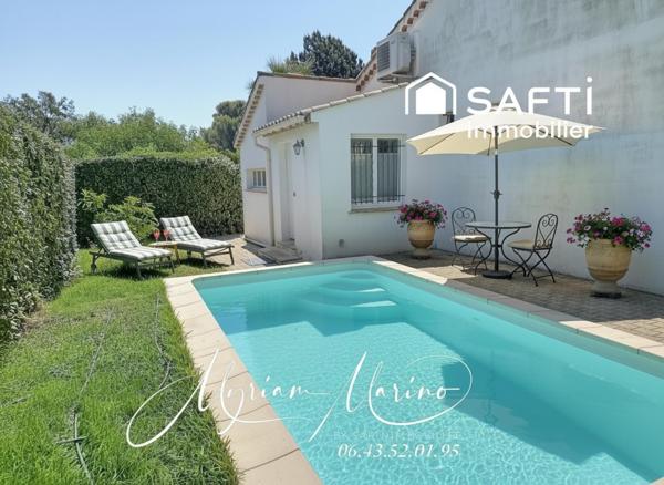 Centre ville de Saint Aygulf  – Villa indépendante de plain pied type F3 - piscine,