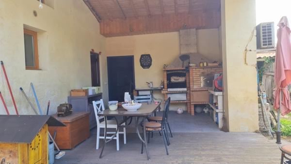 Maison à vendre |  Arveyres |  5 pièces | 141 m²