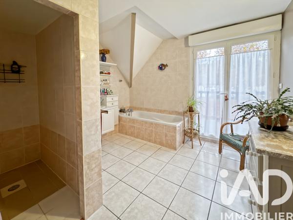Maison à vendre 5 pièces 125 m² Le Mée-sur-Seine