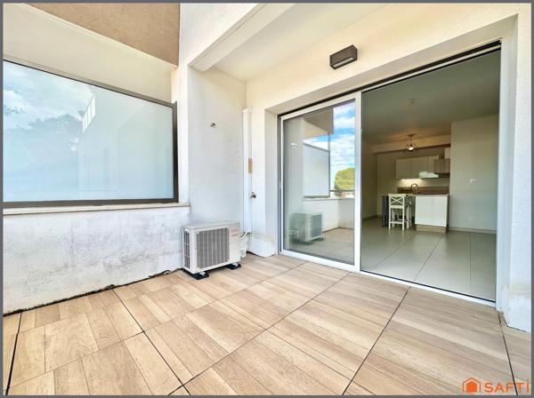 Appartement T2 avec ascenseur, terrasse et parking