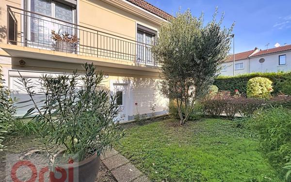 Maison à vendre    6 pièces •  Châtillon