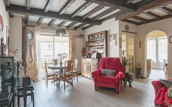 Maison à vendre    6 pièces •  Châtillon