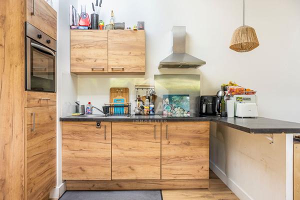 Maison et appartement avec garage à Lille
