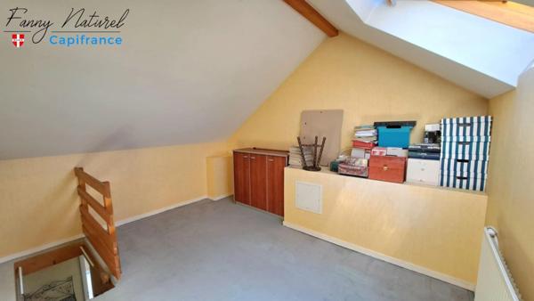 A vendre : Appartement T5 en Duplex avec terrasse et place de parking- Dernier étage- centre CHAMBERY (73)