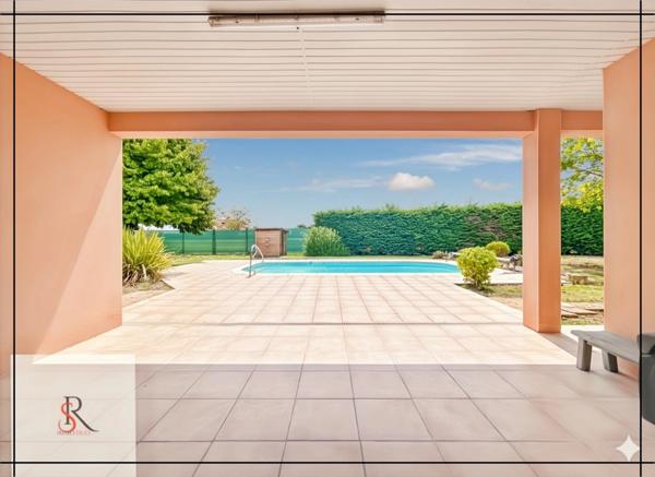 Maison familiale de 212m² avec jardin 1200m² et piscine - 6 chambres