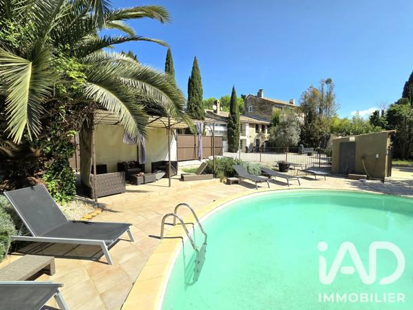 Maison à vendre 5 pièces 165 m² Caderousse