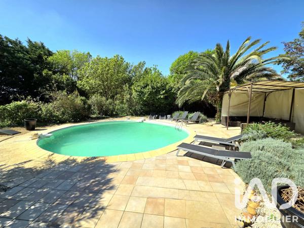 Maison à vendre 5 pièces 165 m² Caderousse