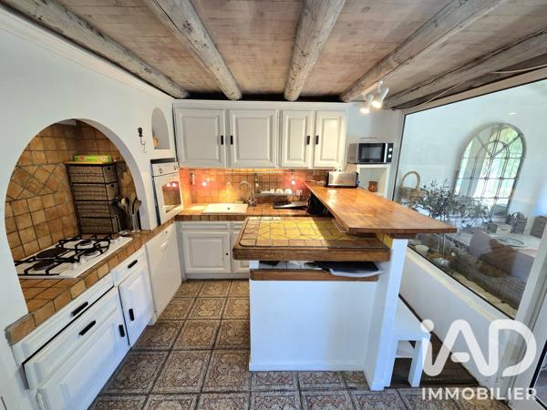 Maison à vendre 5 pièces 165 m² Caderousse