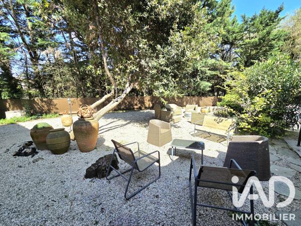 Maison à vendre 5 pièces 165 m² Caderousse