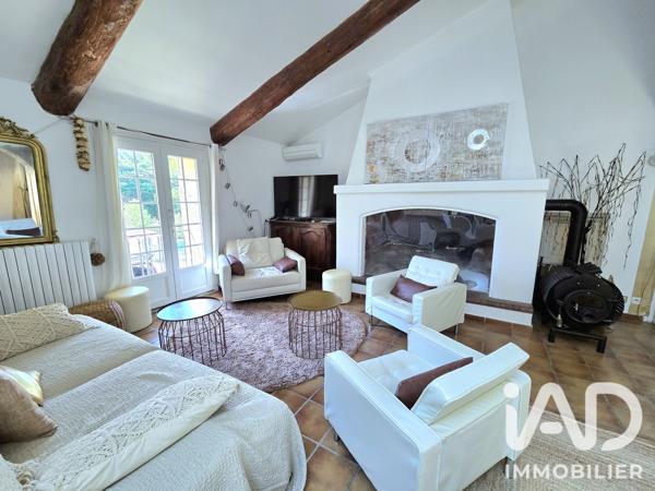 Maison à vendre 5 pièces 165 m² Caderousse