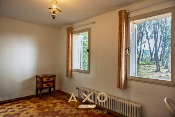 PINCHINATS - ENSEMBLE IMMOBILIER - 230 M2 - TERRAIN 6 400 M2 - 1 500 000