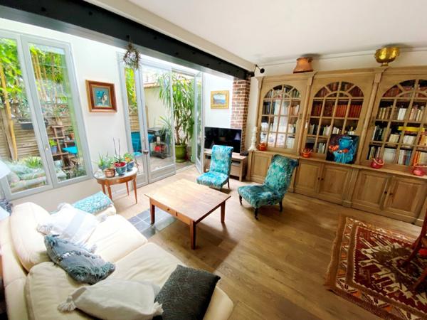 LEVALLOIS PERRET CENTRE VILLE - MAISON DE VILLE AVEC 5 CHAMBRES ET TERRASSE