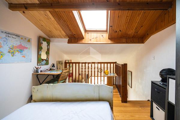 Duplex à vendre - 4 pièces avec vue sur l'étang - deux places de parking- Le Barcarès