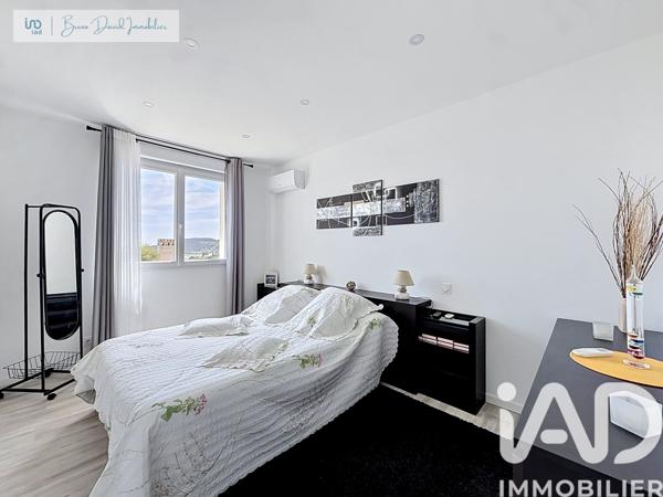 Maison à vendre 6 pièces 147 m² Hyères