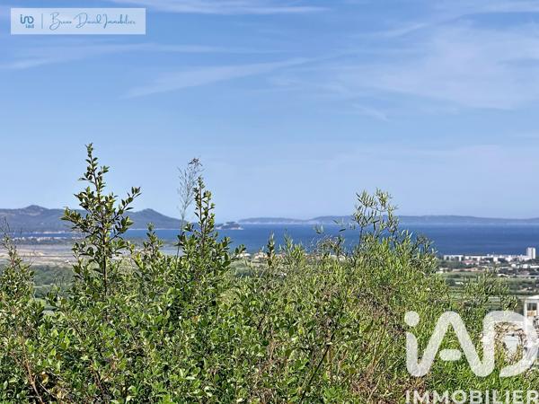 Maison à vendre 6 pièces 147 m² Hyères