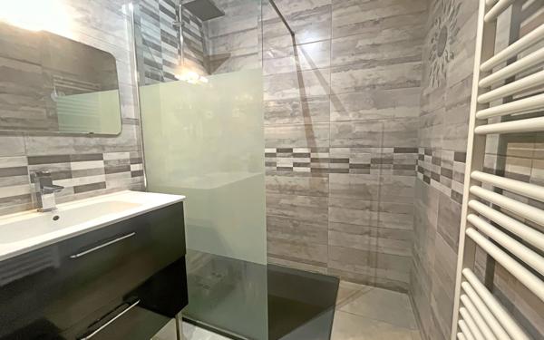 Appartement à vendre    3 pièces • 65 m2 Montpellier