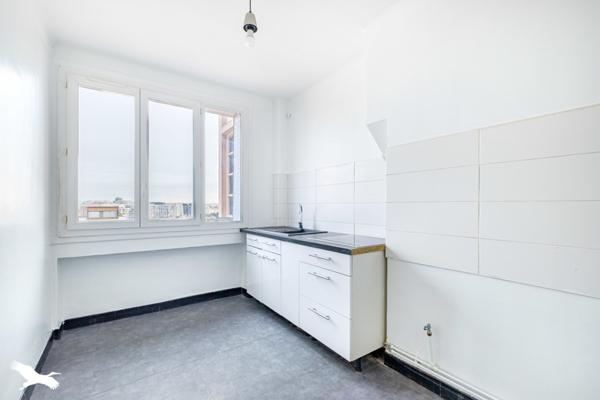 Appartement à vendre |                                       Lyon 07 |                                        3 pièces  |  60 m²