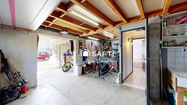 Maison familiale au cœur de Lacaugne