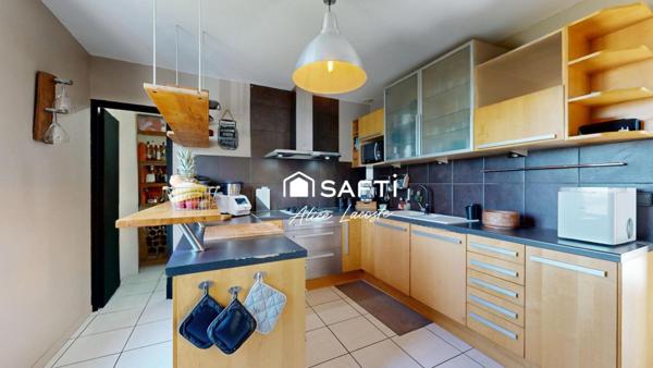 Maison familiale au cœur de Lacaugne