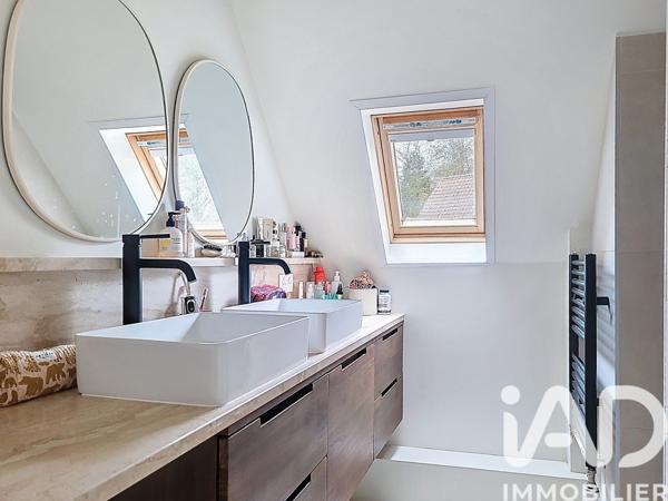 Maison à vendre 5 pièces 131 m² Croix