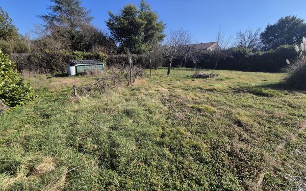 Terrain à vendre    Castelginest