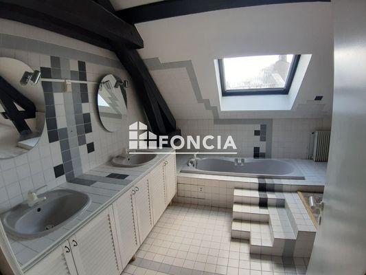 Location Appartement 5 pièces 122.3 m² - Saint-dié-des-vosges 88100