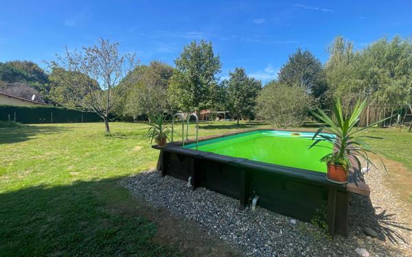 Maison à vendre    5 pièces • 100 m2 Saint-Sever