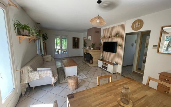 Maison à vendre    5 pièces • 100 m2 Saint-Sever