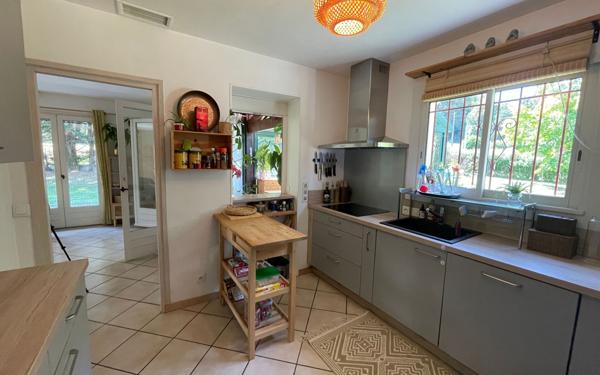 Maison à vendre    5 pièces • 100 m2 Saint-Sever