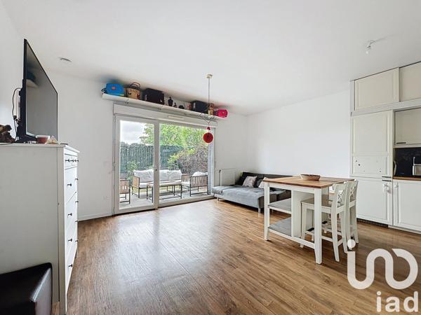 Appartement 2 pièces de 46 m² à Choisy-le-Roi (94600)