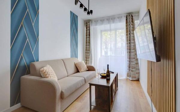 Appartement à vendre    3 pièces • 66 m2 Paris 10