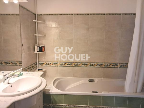 Montpellier ANTIGONE 4 pièces 84 m² - loggia - paking - cave