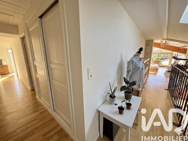 Maison à vendre 5 pièces 211 m² Fressines