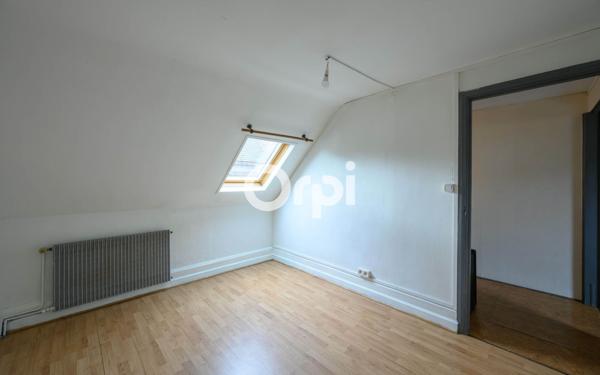 Maison à vendre    6 pièces • 105 m2 Hazebrouck