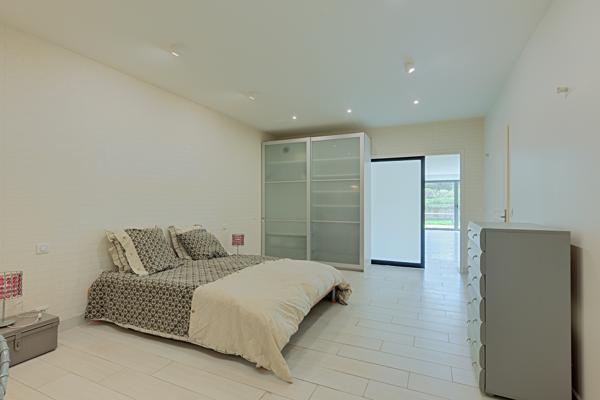 Maison
         9 pièces
        - 433 m² 1 750 000 € *