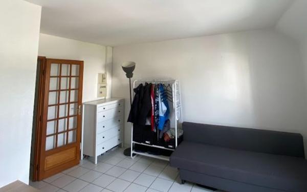 Appartement à louer    1 pièce •  Joué-lès-Tours